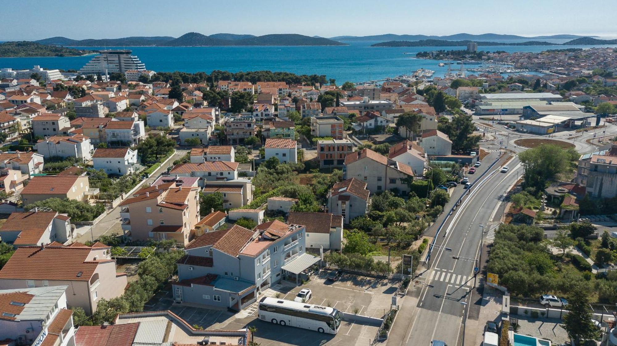 Rooms Orion Vodice Exterior photo